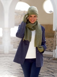 Lambswool hat, scarf and gloves set